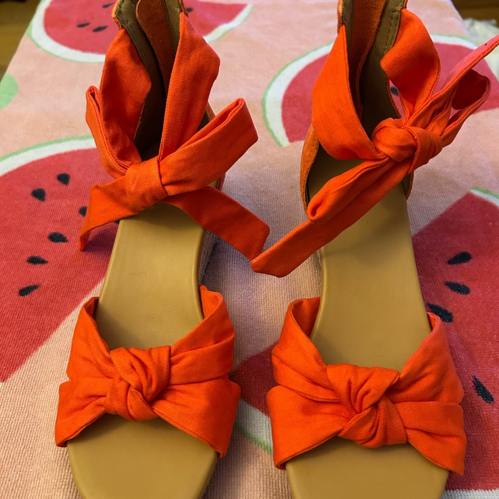 UGG Women’s Orange Tie-Knot Ankle Wrap Sandals